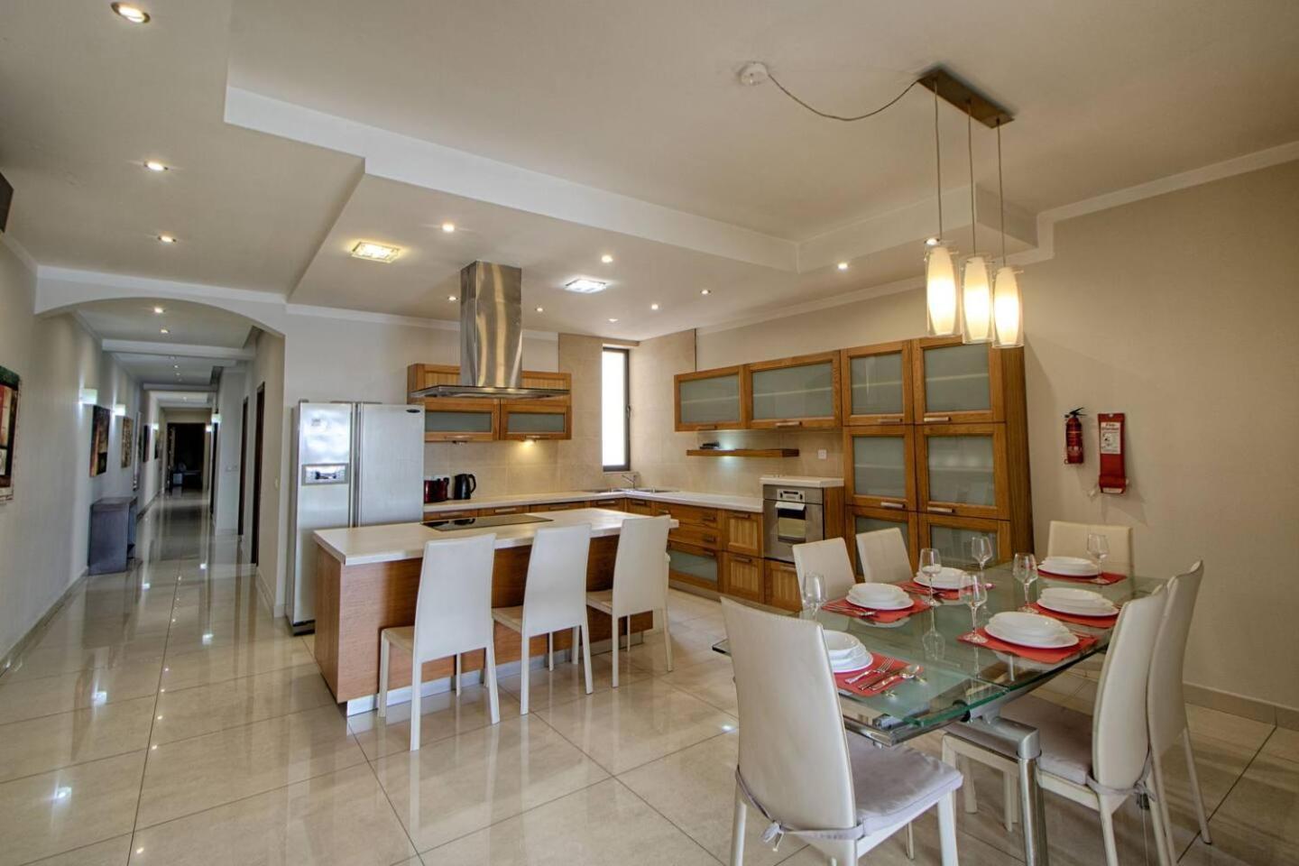 The Strand Apartments By Homely Sliema Zewnętrze zdjęcie
