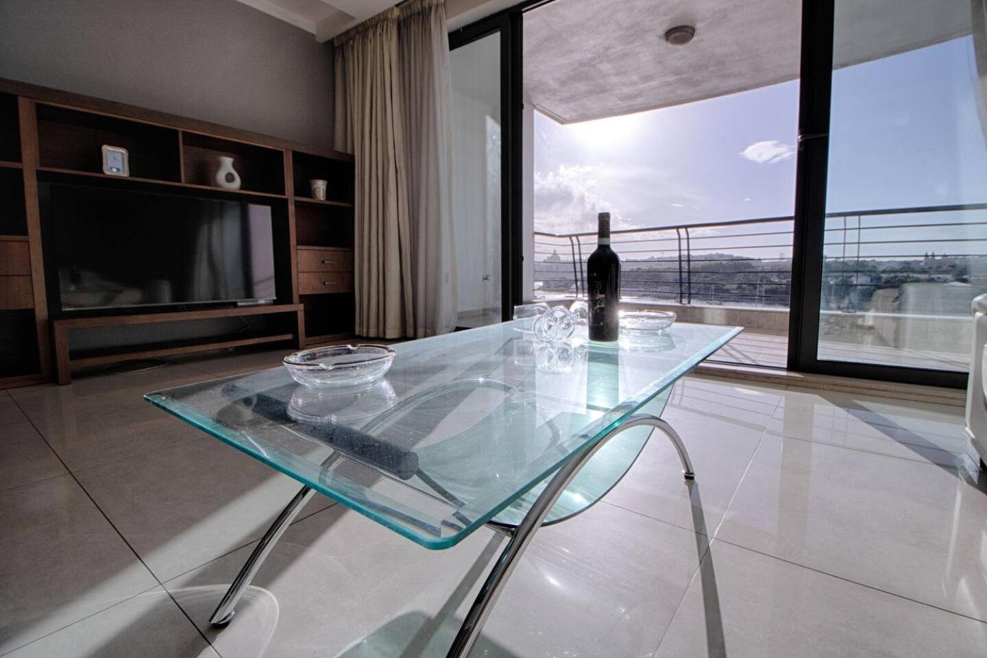 The Strand Apartments By Homely Sliema Zewnętrze zdjęcie